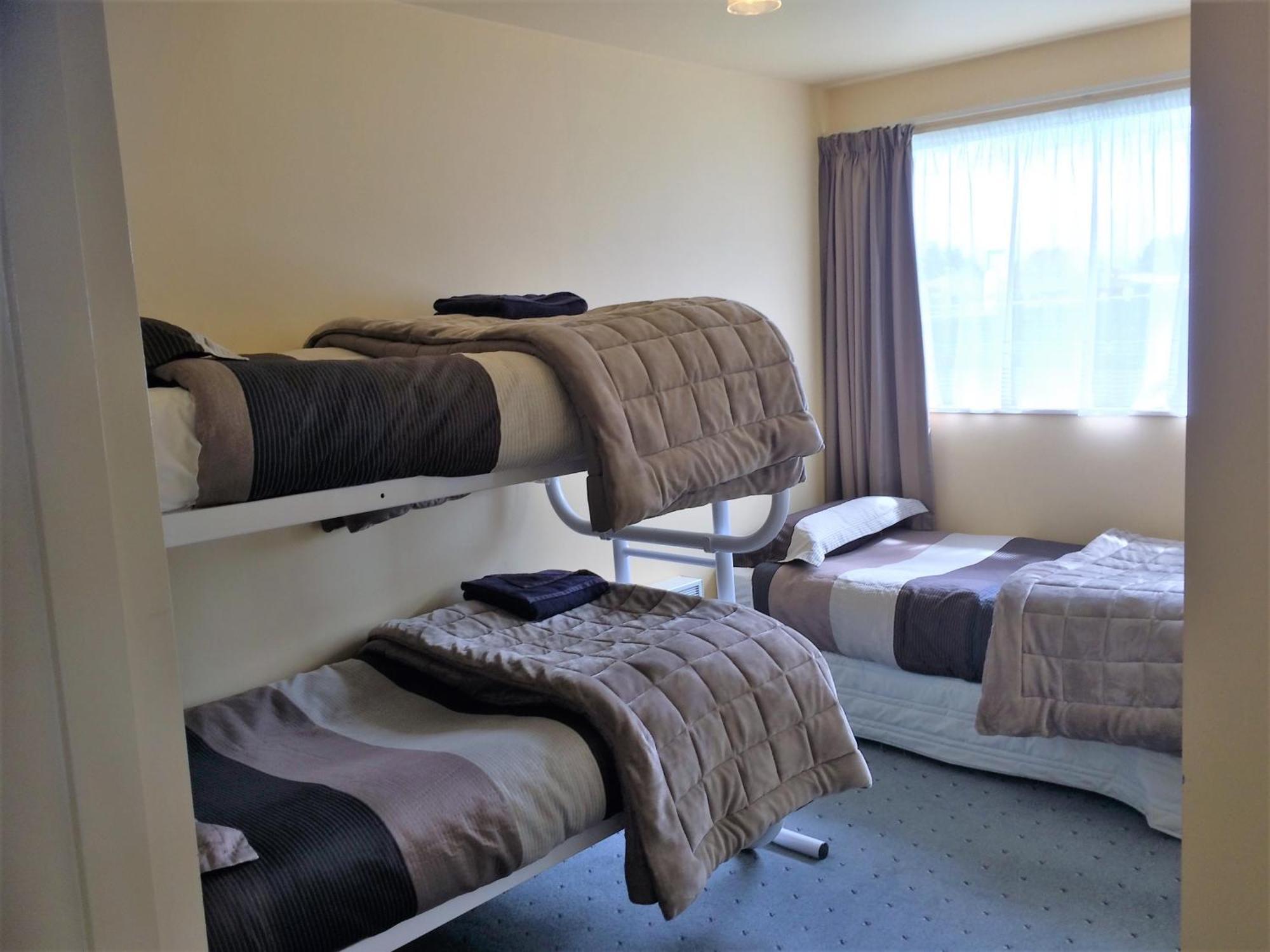 Cedar Chalets And Barkers Lodge Methven Rom bilde