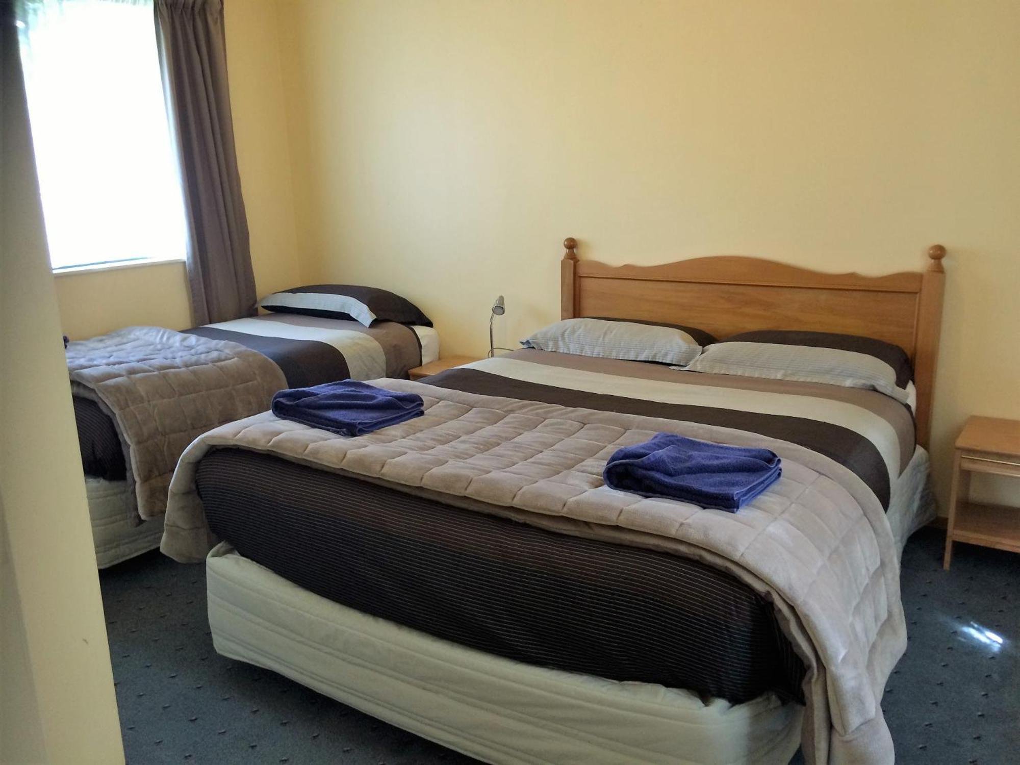 Cedar Chalets And Barkers Lodge Methven Rom bilde