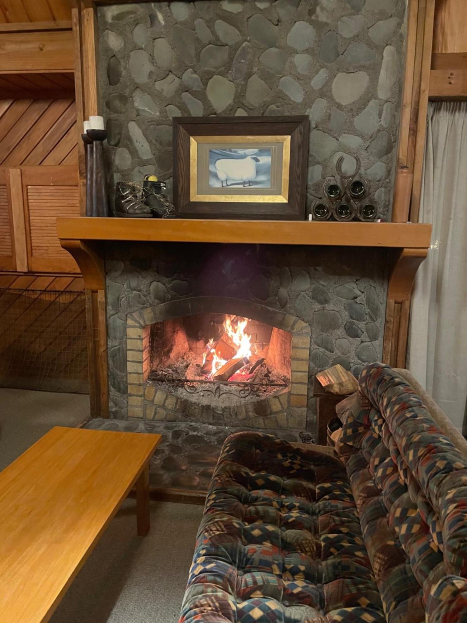 Cedar Chalets And Barkers Lodge Methven Eksteriør bilde