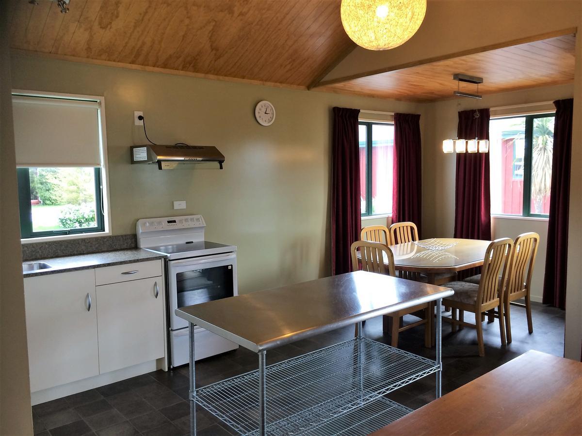 Cedar Chalets And Barkers Lodge Methven Eksteriør bilde