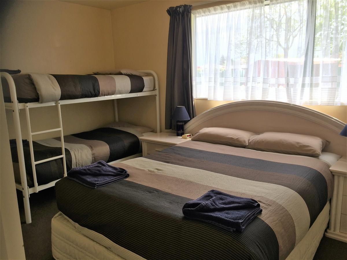 Cedar Chalets And Barkers Lodge Methven Eksteriør bilde